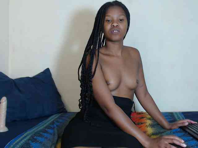 SweetPortableAmber webcam