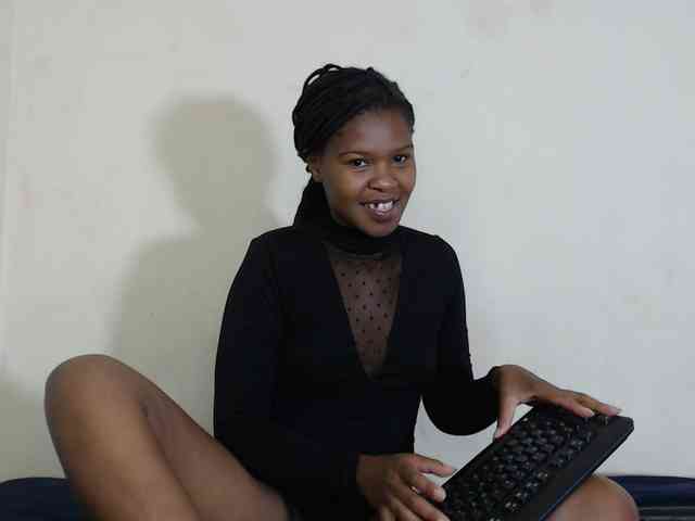 SweetPortableAmber webcam