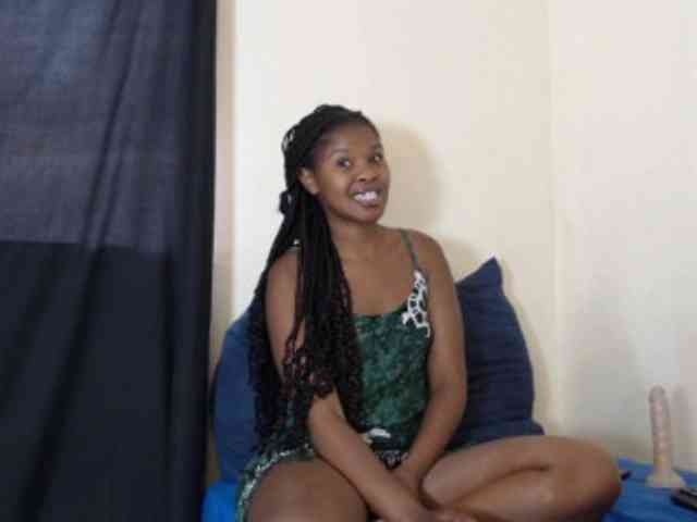 SweetPortableAmber webcam