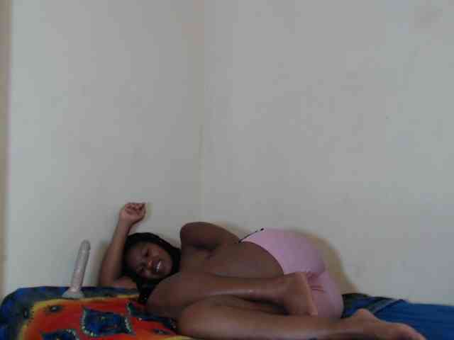 SweetPortableAmber webcam