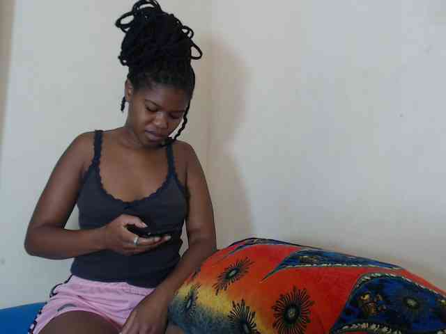 SweetPortableAmber webcam