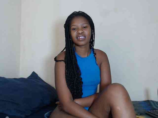 SweetPortableAmber webcam