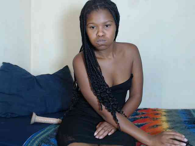 SweetPortableAmber webcam