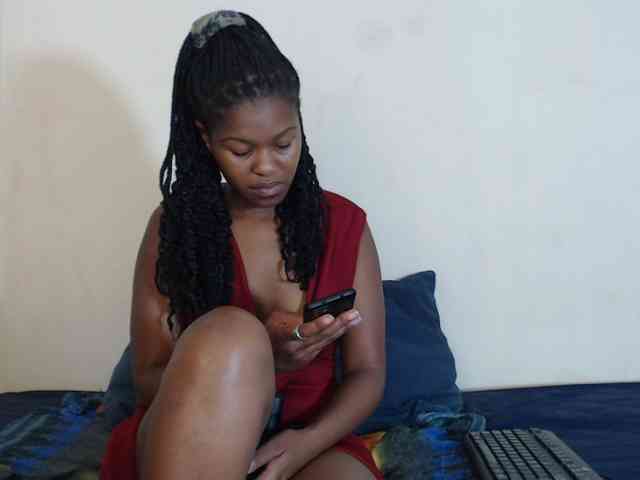 SweetPortableAmber webcam