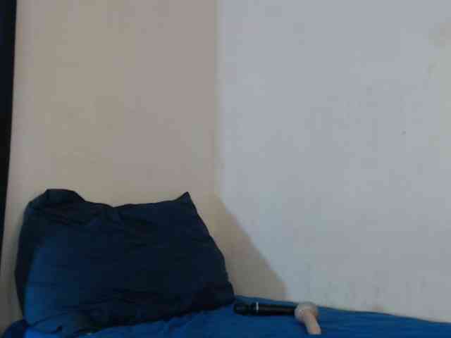 SweetPortableAmber webcam