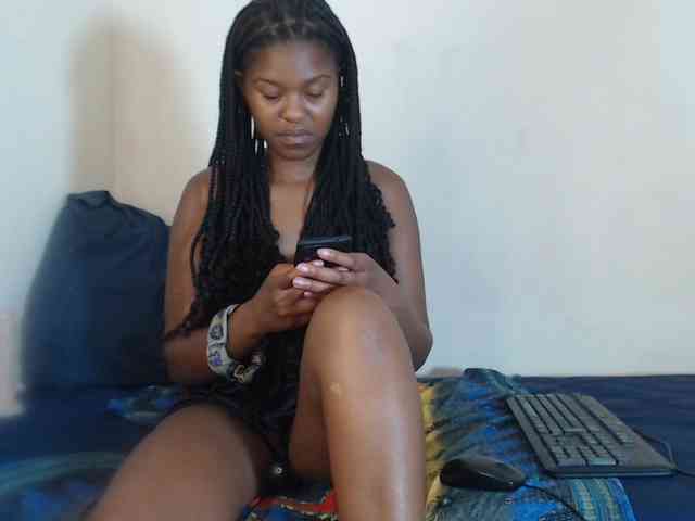 SweetPortableAmber webcam