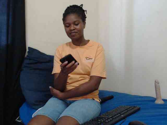 SweetPortableAmber webcam