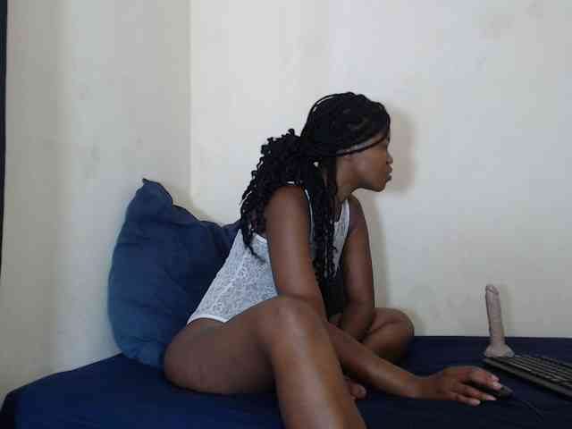 SweetPortableAmber webcam