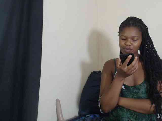 SweetPortableAmber webcam