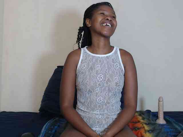 SweetPortableAmber webcam