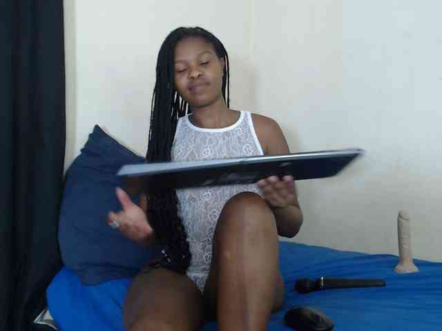 SweetPortableAmber webcam