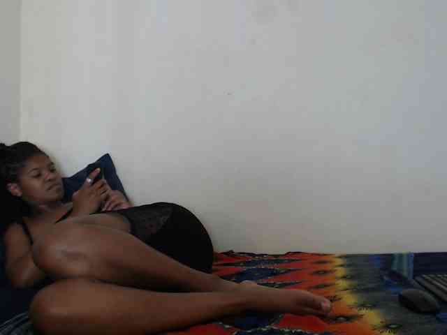 SweetPortableAmber webcam