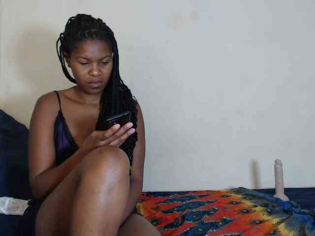 SweetPortableAmber webcam