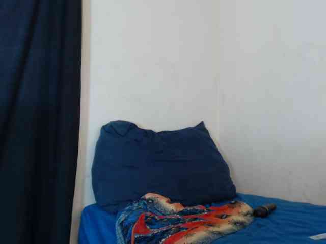 SweetPortableAmber webcam