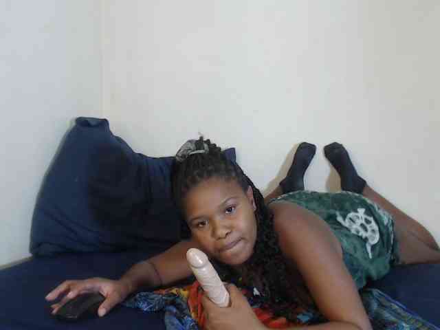 SweetPortableAmber webcam