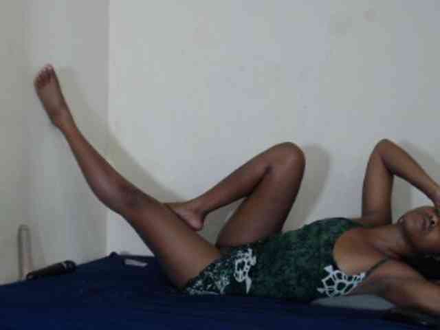 SweetPortableAmber webcam