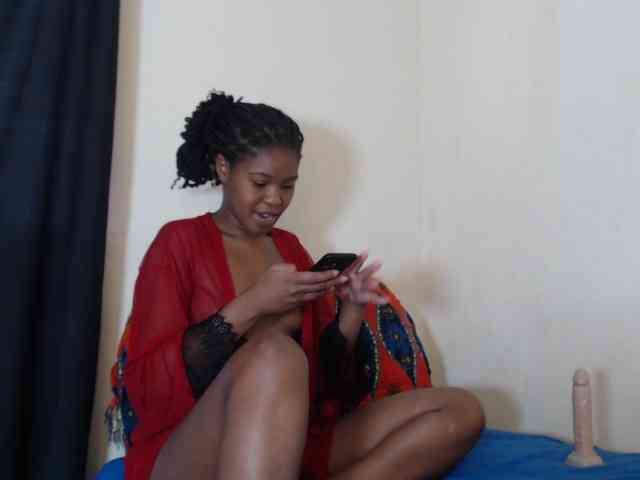 SweetPortableAmber webcam