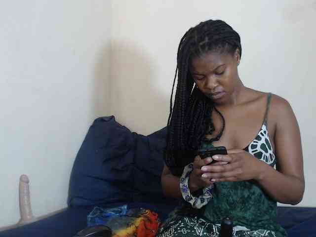 SweetPortableAmber webcam