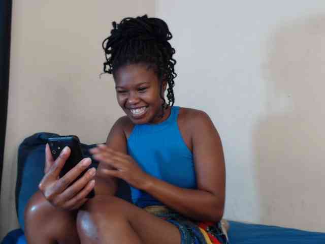 SweetPortableAmber webcam