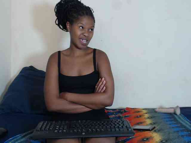 SweetPortableAmber webcam