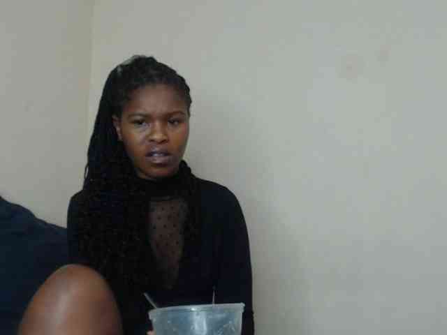 SweetPortableAmber webcam