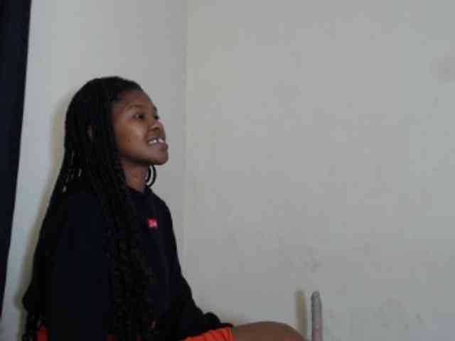 SweetPortableAmber webcam