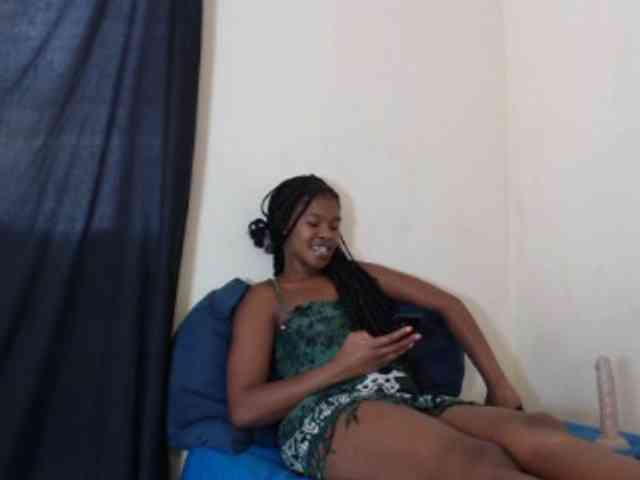 SweetPortableAmber webcam