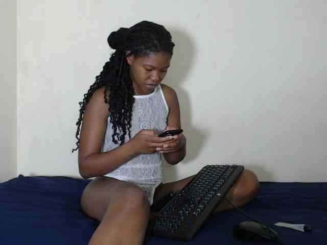 SweetPortableAmber webcam