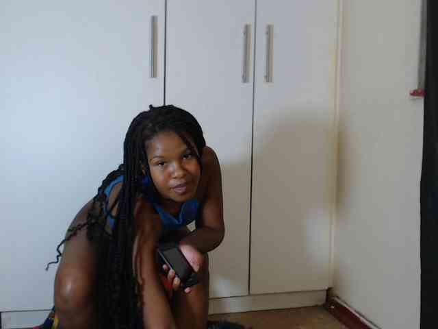 SweetPortableAmber webcam