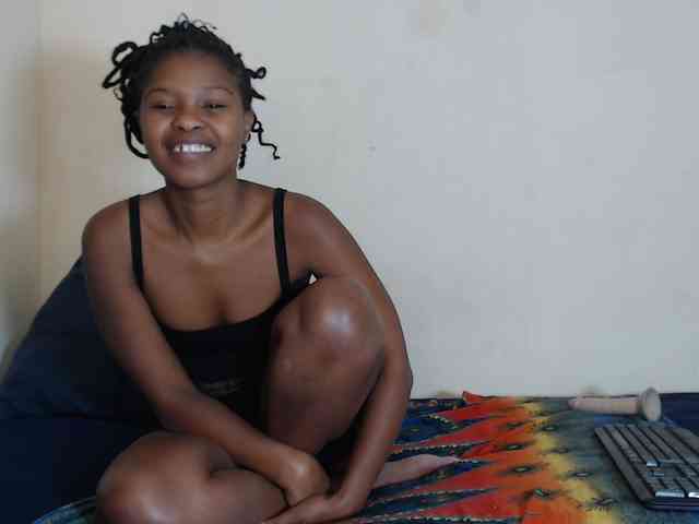 SweetPortableAmber webcam