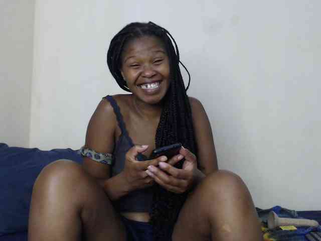 SweetPortableAmber webcam