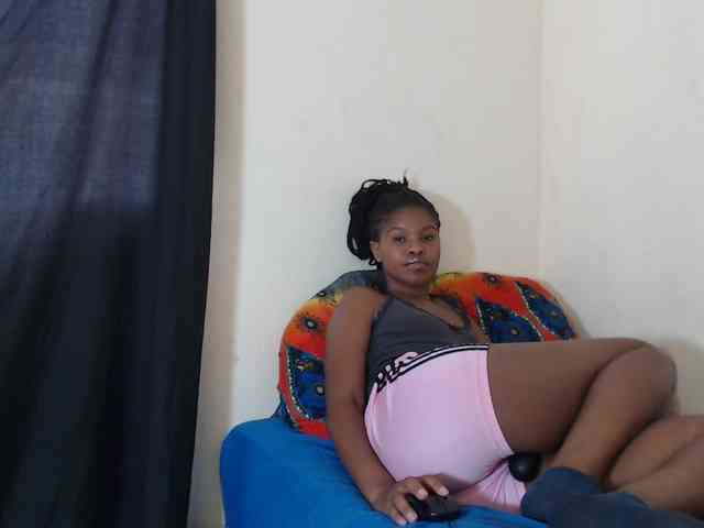 SweetPortableAmber webcam