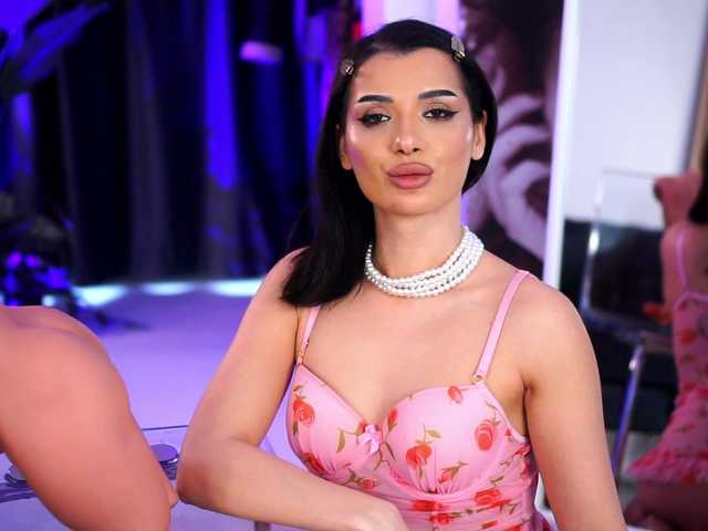 NaughtyyChloe from BongaCams is Freechat