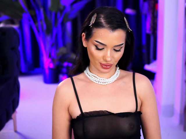 NaughtyyChloe from BongaCams is Freechat