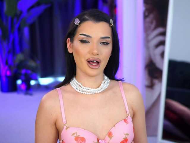 NaughtyyChloe from BongaCams is Freechat