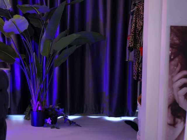 Preview of naughtyychloe