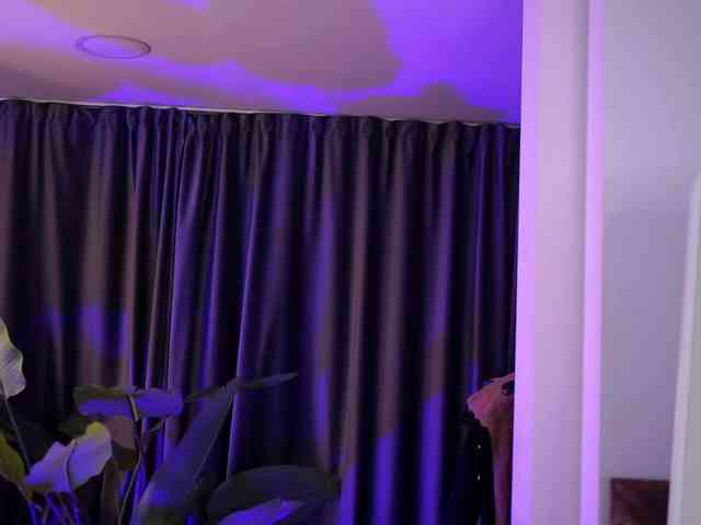 NaughtyyChloe webcam