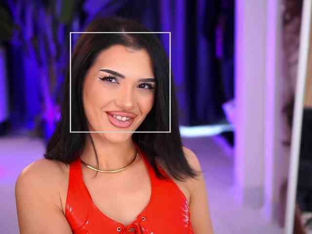 NaughtyyChloe webcam