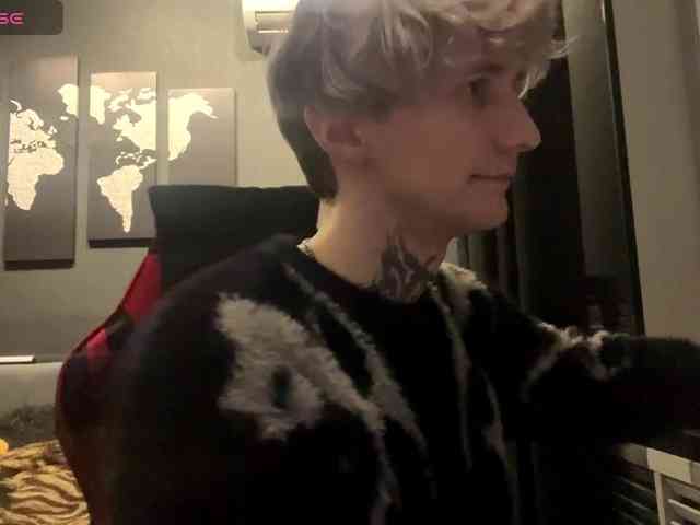 MasturBister MasturBister