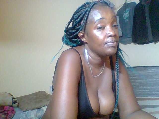 Lovely_jugs1 preview