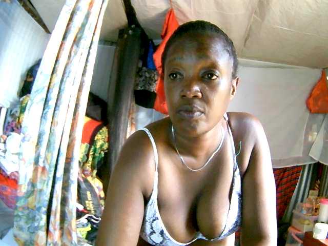 Lovelyjugs1's BongaCams show and profile