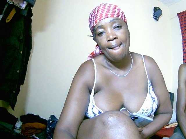 Lovelyjugs1's BongaCams show and profile