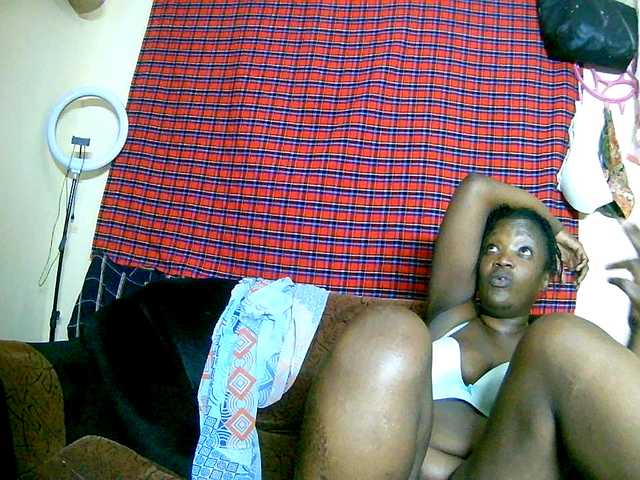 Lovelyjugs1's BongaCams show and profile