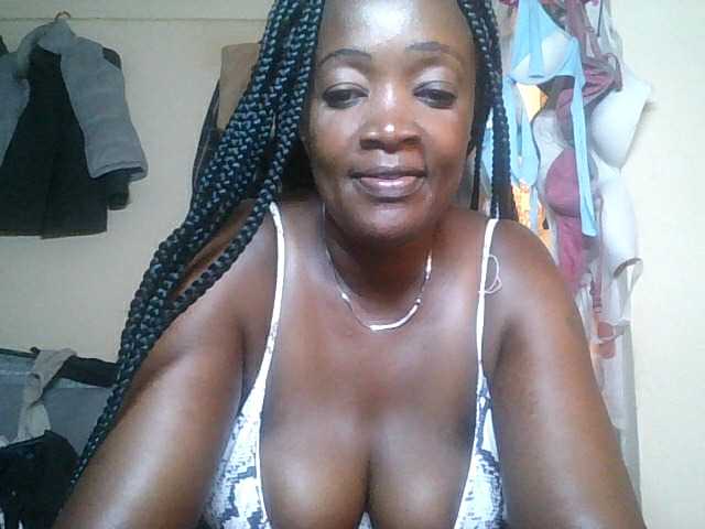 Lovelyjugs1's BongaCams show and profile