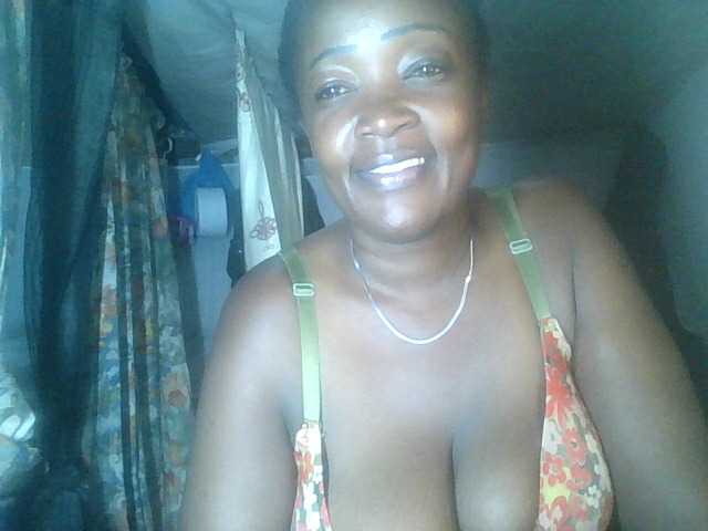 Lovelyjugs1's BongaCams show and profile