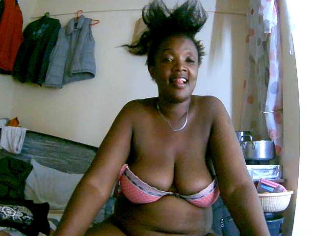 Lovelyjugs1's BongaCams show and profile