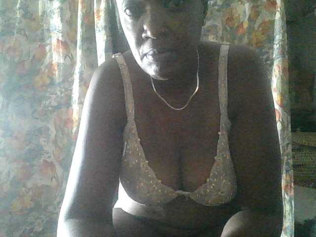 Lovelyjugs1's BongaCams show and profile