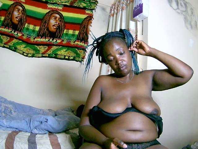 Lovelyjugs1's BongaCams show and profile