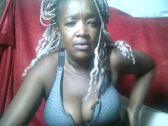 Lovelyjugs1's BongaCams show and profile