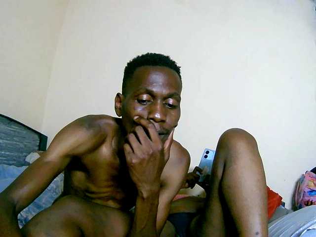 Lovelyjugs1's BongaCams show and profile